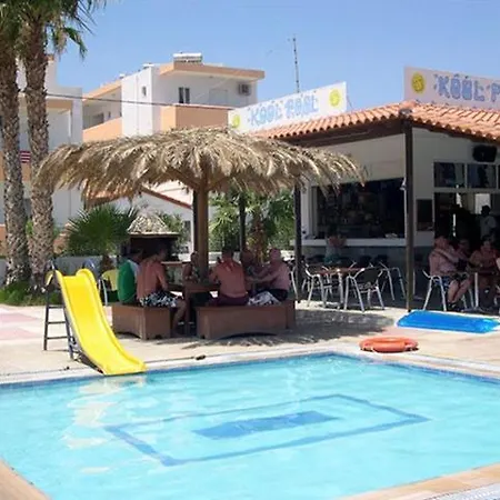 호텔 Peters Kool Pool Apts Kardamena (Kos)